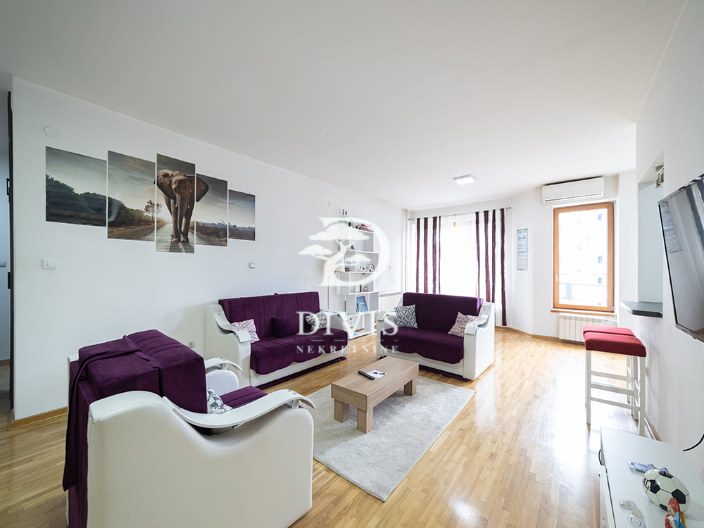 Slika 2 - Južni bulevar, Trosoban stan na prodaju, 75m2, 289.000€